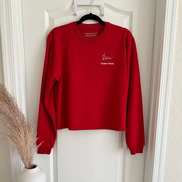 NWOT Outdoor Voices & Akira Yonekawa Sweatshirt Small - Picture 5 of 5